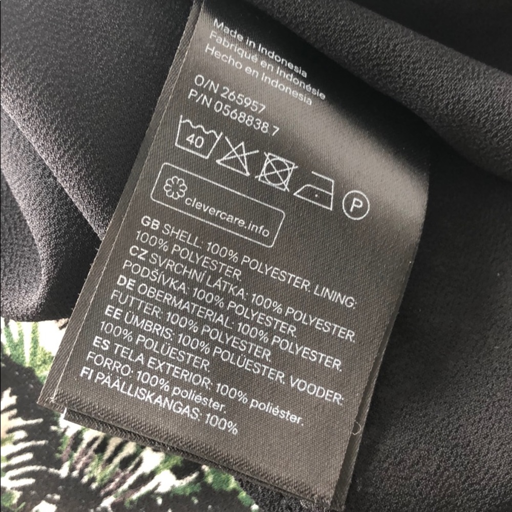 H&M Dress - Picture 6 of 6